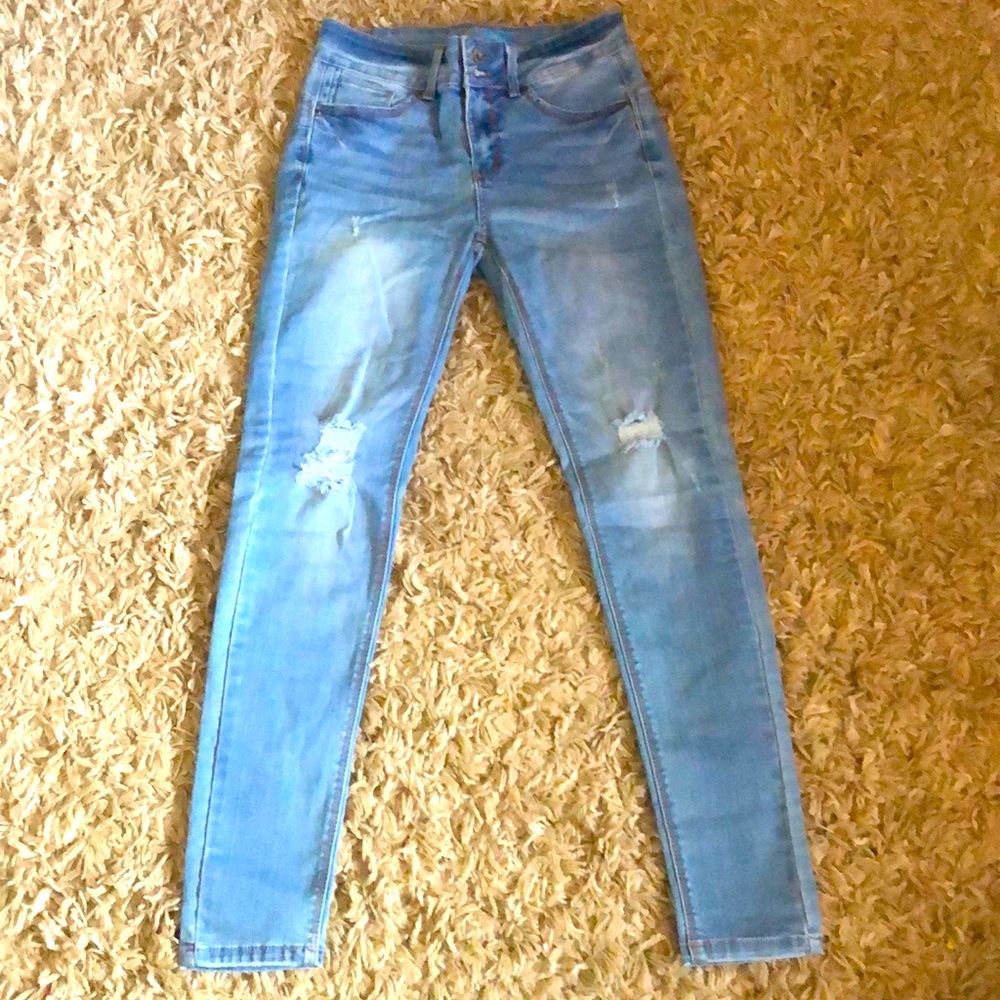 Light blue skinny jeans